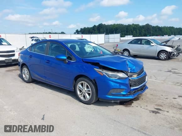 2016 Chevrolet Cruze LT z VIN 1G1BE5SM3G7246106, wystawiony jako IAAI lot #42911193 z przebiegiem 57 987 mil mil oraz . Historia ofert i sprzedaży dostępna na DreamBid. Obrazek 1.