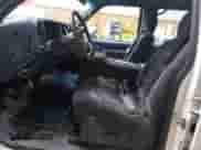 1997 Chevrolet Silverado 3500 с VIN 1GCGC33R9VF031799, выставлен на аукционе Copart как лот 69377024 с пробегом 185 024 миль миль и Чистый • Clean title. История ставок и продаж доступна на DreamBid. Изображение 7.