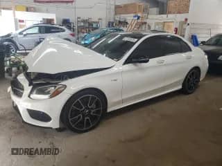 2018 Mercedes-Benz C 43 AMG с VIN 55SWF6EB4JU257850, выставлен на аукционе Copart как лот 57222675 с пробегом 120 285 миль миль и Списание • Salvage title. История ставок и продаж доступна на DreamBid. Изображение 1.