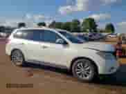 2016 Nissan Pathfinder S с VIN 5N1AR2MNXGC635727, выставлен на аукционе Copart как лот 84772695 с пробегом 201 207 миль миль и Списание • Salvage title. История ставок и продаж доступна на DreamBid. Изображение 4.