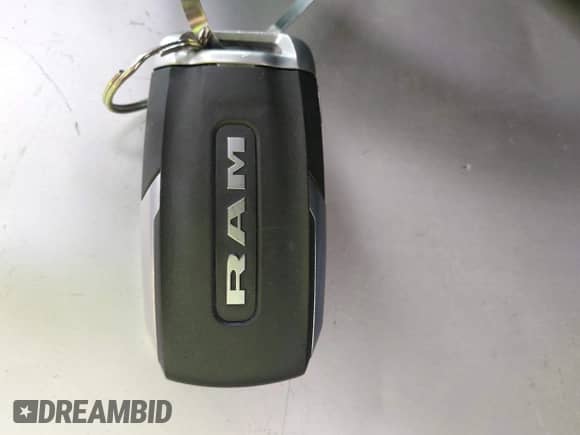 2020 Ram 1500 Lone Star z VIN 1C6RREFM6LN398253, wystawiony jako IAAI lot #42017656 z przebiegiem 84 669 mil mil oraz . Historia ofert i sprzedaży dostępna na DreamBid. Obrazek 11.