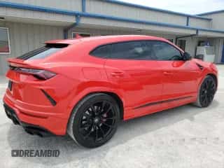 2022 Lamborghini Urus with VIN ZPBUA1ZL0NLA21835, listed as a Copart auction lot 62020714 with 8,344 mi miles and Clean title. Bid and sale history available at DreamBid. Image 3.