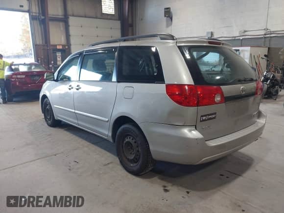 2009 Toyota Sienna CE с VIN 5TDZK23C39S242858, выставлен на аукционе IAAI как лот 43370463 с пробегом 191 572 миль миль и . История ставок и продаж доступна на DreamBid. Изображение 3.