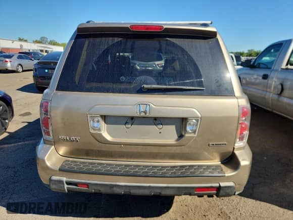 2006 Honda Pilot EX-L with VIN 2HKYF18616H525614, listed as a Copart auction lot 69956975 with 203,446 mi miles and Salvage title. Bid and sale history available at DreamBid. Image 6.