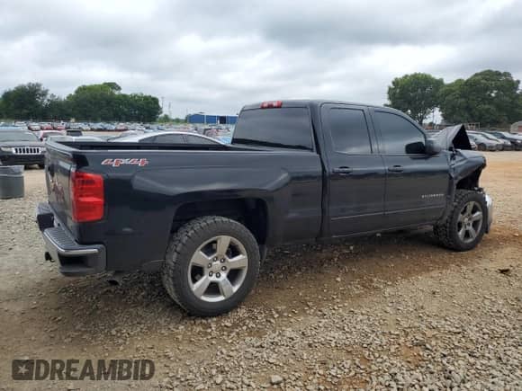 2017 Chevrolet Silverado 1500 LT с VIN 1GCVKREC8HZ104590, выставлен на аукционе Copart как лот 60885085 с пробегом 104 942 миль миль и Списание • Salvage title. История ставок и продаж доступна на DreamBid. Изображение 3.