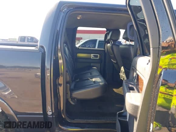 2012 Ford F-150 XL with VIN 1FTFW1ET4CFA99294, listed as a IAAI auction lot 43334565 with 226,862 mi miles and . Bid and sale history available at DreamBid. Image 8.