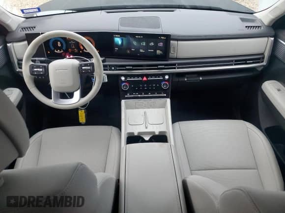 2024 Hyundai Santa Fe SEL с VIN 5NMP24GL0RH008693, выставлен на аукционе Copart как лот 85154244 с пробегом 4 727 миль миль и Списание • Salvage title. История ставок и продаж доступна на DreamBid. Изображение 8.