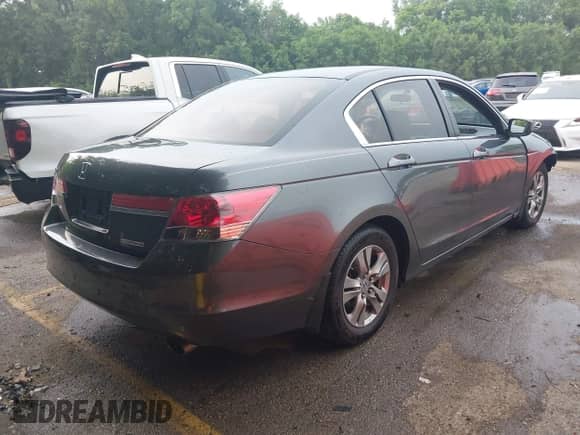 2011 Honda Accord SE с VIN 1HGCP2F69BA065217, выставлен на аукционе IAAI как лот 42517520 с пробегом 188 432 миль миль и . История ставок и продаж доступна на DreamBid. Изображение 4.