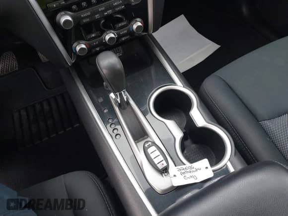 2018 Nissan Pathfinder S with VIN 5N1DR2MN2JC621860, listed as a IAAI auction lot 42192719 with 52,762 mi miles and . Bid and sale history available at DreamBid. Image 11.