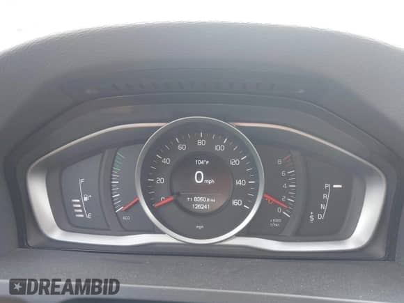 2018 Volvo S60 Dynamic с VIN YV140MTL8J2459839, выставлен на аукционе IAAI как лот 42993213 с пробегом 126 241 миль миль и . История ставок и продаж доступна на DreamBid. Изображение 7.