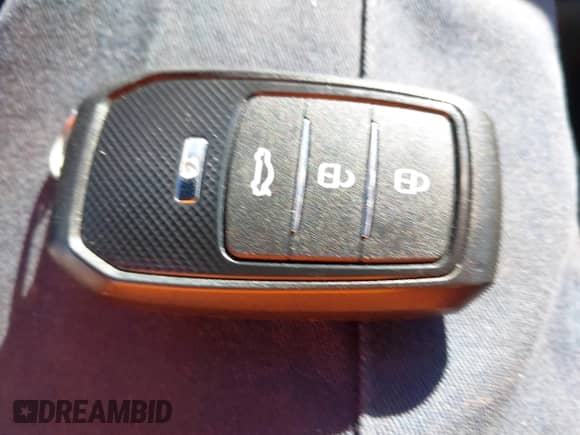 2013 Toyota Prius с VIN JTDKN3DP7D3039403, выставлен на аукционе IAAI как лот 43393218 с пробегом 193 638 миль миль и . История ставок и продаж доступна на DreamBid. Изображение 11.