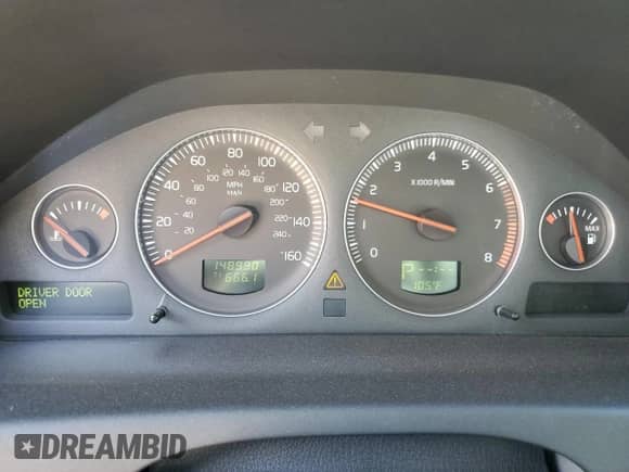 2008 Volvo S60 2.5T с VIN YV1RS592582681561, выставлен на аукционе Copart как лот 71954875 с пробегом 148 990 миль миль и Списание • Salvage title. История ставок и продаж доступна на DreamBid. Изображение 9.