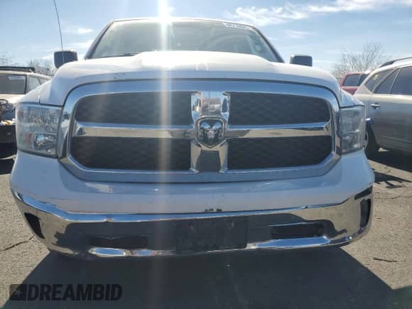 2019 Ram 1500 Tradesman z VIN 1C6RR7KM0KS675643, wystawiony jako Copart lot #44716625 z przebiegiem 123 567 mil mil oraz Szkoda całkowita • Salvage title. Historia ofert i sprzedaży dostępna na DreamBid. Obrazek 5.