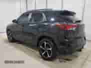 2021 Chevrolet TrailBlazer RS z VIN KL79MUSL4MB032791, wystawiony jako Copart lot #70650395 z przebiegiem 105 568 mil mil oraz Czysty tytuł • Clean title. Historia ofert i sprzedaży dostępna na DreamBid. Obrazek 2.