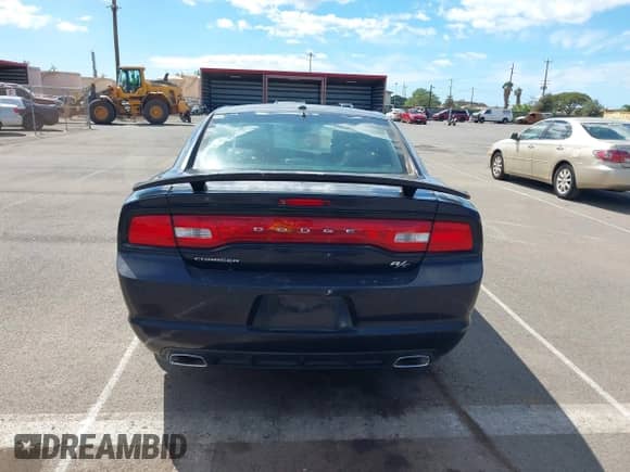 2012 Dodge Charger RT Plus с VIN 2C3CDXCT6CH302199, выставлен на аукционе IAAI как лот 43333103 с пробегом 134 163 миль миль и . История ставок и продаж доступна на DreamBid. Изображение 17.