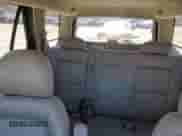 2006 Saturn VUE z VIN 5GZCZ63406S883811, wystawiony jako Copart lot #58383334 z przebiegiem 21 068 mil mil oraz Szkoda całkowita • Salvage title. Historia ofert i sprzedaży dostępna na DreamBid. Obrazek 10.