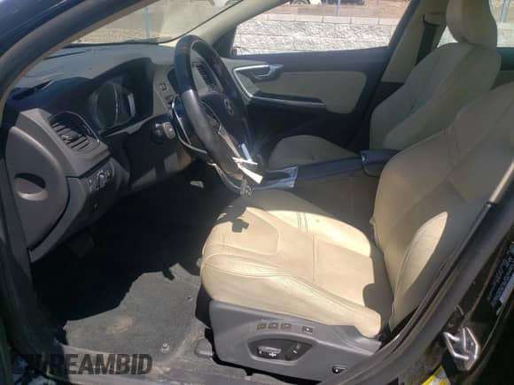 2018 Volvo S60 Dynamic с VIN YV126MFL8J2453945, выставлен на аукционе Copart как лот 60911235 с пробегом 43 493 миль миль и Списание • Salvage title. История ставок и продаж доступна на DreamBid. Изображение 7.
