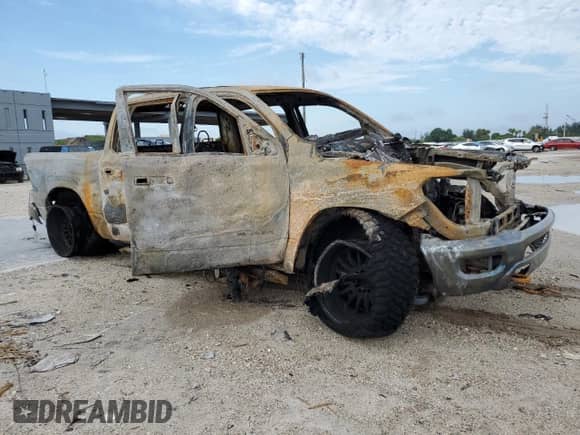 2020 Ram 1500 Big Horn with VIN 1C6RREFMXLN221950, listed as a Copart auction lot 76000744 with Not provided miles and Non repairable. Bid and sale history available at DreamBid. Image 4.