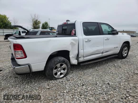 2019 Ram 1500 Big Horn with VIN 1C6SRFFT1KN663304, listed as a Copart auction lot 72096715 with 138,974 mi miles and Salvage title. Bid and sale history available at DreamBid. Image 3.