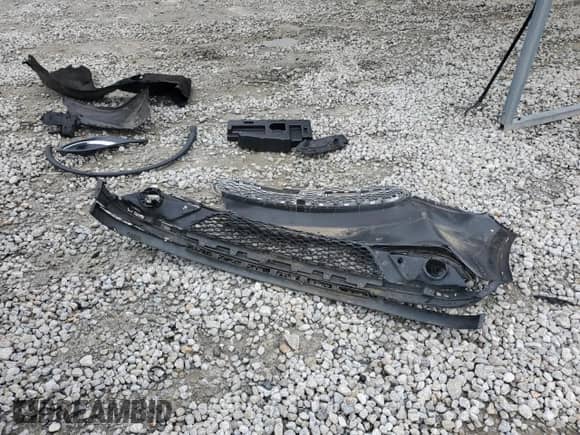 2014 Dodge Durango Citadel z VIN 1C4SDJET9EC435191, wystawiony jako Copart lot #58572665 z przebiegiem 168 478 mil mil oraz Szkoda całkowita • Salvage title. Historia ofert i sprzedaży dostępna na DreamBid. Obrazek 13.