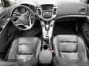 2014 Chevrolet Cruze 2LT с VIN 1G1PE5SBXE7132881, выставлен на аукционе Copart как лот 68329195 с пробегом 124 804 миль миль и Чистый • Clean title. История ставок и продаж доступна на DreamBid. Изображение 15.