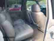 1997 Chevrolet Suburban с VIN 3GNFK16R2VG141730, выставлен на аукционе IAAI как лот 42208327 с пробегом 158 448 миль миль и . История ставок и продаж доступна на DreamBid. Изображение 8.