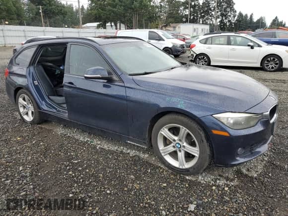2014 BMW 3 Series 328d xDrive with VIN WBA3K5C5XEKT33794, listed as a Copart auction lot 81820665 with 155,206 mi miles and Salvage title. Bid and sale history available at DreamBid. Image 4.