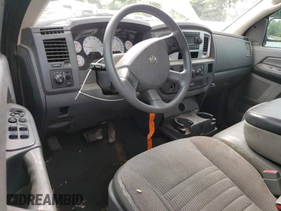 2008 Dodge 1500 SLT with VIN 1D7HU18N58J113581, listed as a Copart auction lot 59657465 with 270,929 mi miles and Salvage title. Bid and sale history available at DreamBid. Image 8.