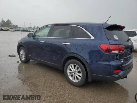 2019 Kia Sorento LX z VIN 5XYPGDA5XKG494991, wystawiony jako Copart lot #62875244 z przebiegiem 67 080 mil mil oraz Szkoda całkowita • Salvage title. Historia ofert i sprzedaży dostępna na DreamBid. Obrazek 2.