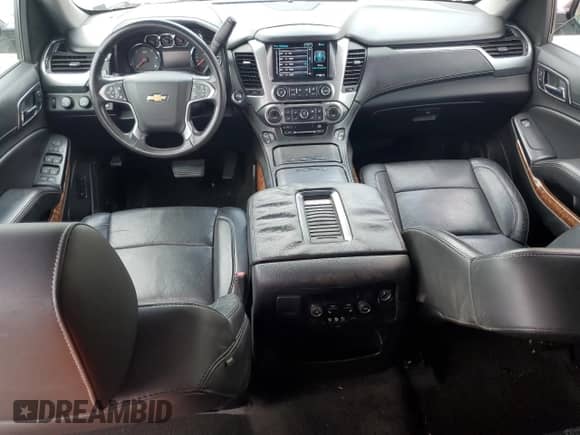 2015 Chevrolet Tahoe LTZ with VIN 1GNSKCKC8FR691821, listed as a Copart auction lot 69570275 with 177,004 mi miles and Clean title. Bid and sale history available at DreamBid. Image 8.