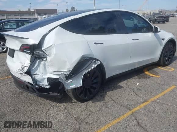 2023 Tesla Model Y Performance с VIN 7SAYGDEF4PF753774, выставлен на аукционе IAAI как лот 43056937 с пробегом 57 739 миль миль и . История ставок и продаж доступна на DreamBid. Изображение 4.