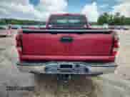 2004 Chevrolet Silverado 1500 LS z VIN 2GCEC19TX41297773, wystawiony jako Copart lot #64731395 z przebiegiem 296 160 mil mil oraz Szkoda całkowita • Salvage title. Historia ofert i sprzedaży dostępna na DreamBid. Obrazek 6.