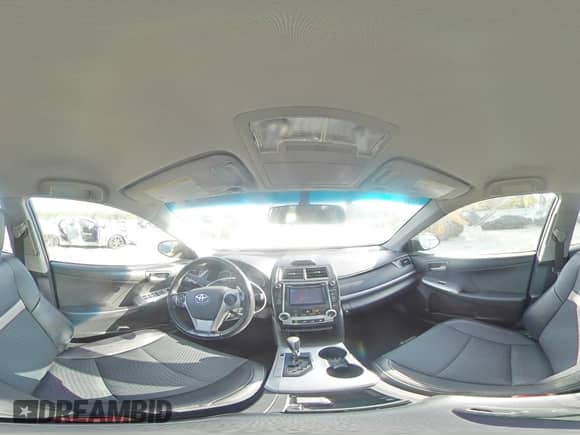 2014 Toyota Camry SE с VIN 4T1BF1FK2EU321328, выставлен на аукционе Copart как лот 82304665 с пробегом 169 712 миль миль и Списание • Salvage title. История ставок и продаж доступна на DreamBid. Изображение 14.