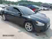 2012 Nissan Maxima SV z VIN 1N4AA5AP4CC855612, wystawiony jako IAAI lot #42389001 z przebiegiem 152 992 mil mil oraz . Historia ofert i sprzedaży dostępna na DreamBid. Obrazek 1.