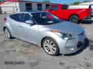 2012 Hyundai Veloster w/Red Int z VIN KMHTC6AD0CU022453, wystawiony jako IAAI lot #43003286 z przebiegiem 102 095 mil mil oraz . Historia ofert i sprzedaży dostępna na DreamBid. Obrazek 1.