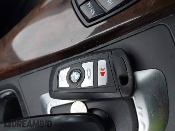 2016 BMW 3 Series 320i xDrive with VIN WBA8A3C54GK690632, listed as a IAAI auction lot 41637167 with 89,374 mi miles and . Bid and sale history available at DreamBid. Image 11.