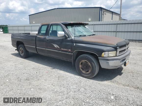 1995 Dodge 2500 with VIN 3B7KC23Z4SM152210, listed as a Copart auction lot 66959205 with 242,870 mi miles and Clean title. Bid and sale history available at DreamBid. Image 4.