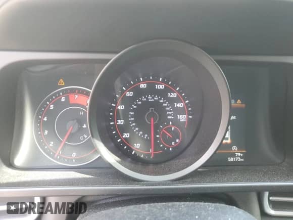 2021 Hyundai Elantra SE z VIN KMHLL4AGXMU137402, wystawiony jako Copart lot #80155025 z przebiegiem 58 173 mil mil oraz Szkoda całkowita • Salvage title. Historia ofert i sprzedaży dostępna na DreamBid. Obrazek 9.