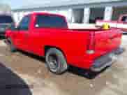 1995 GMC Sierra 1500 z VIN 1GTEC14H6SZ512332, wystawiony jako IAAI lot #42005858 z przebiegiem 85 007 mil mil oraz . Historia ofert i sprzedaży dostępna na DreamBid. Obrazek 3.