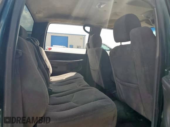 2007 Chevrolet Silverado 1500 LS с VIN 2GCEK13V271133144, выставлен на аукционе Copart как лот 71313665 с пробегом 243 651 миль миль и Списание • Salvage title. История ставок и продаж доступна на DreamBid. Изображение 10.