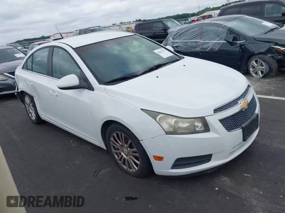 2011 Chevrolet Cruze ECO 1XF z VIN 1G1PJ5S96B7298996, wystawiony jako IAAI lot #43012251 z przebiegiem 199 718 mil mil oraz . Historia ofert i sprzedaży dostępna na DreamBid. Obrazek 1.
