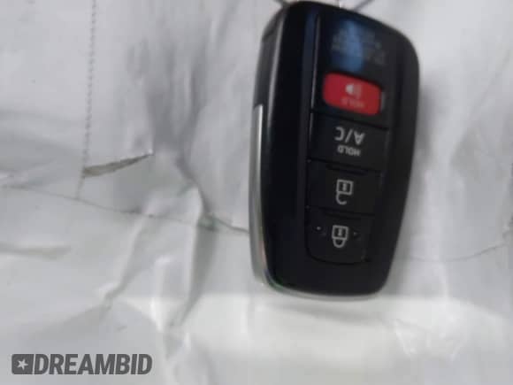 2018 Toyota Prius Plus z VIN JTDKARFP9J3078890, wystawiony jako IAAI lot #42617146 z przebiegiem 59 270 mil mil oraz . Historia ofert i sprzedaży dostępna na DreamBid. Obrazek 11.