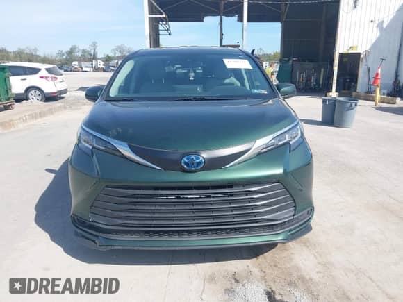 2021 Toyota Sienna LE with VIN 5TDKSKFCXMS023790, listed as a IAAI auction lot 43308235 with 49,430 mi miles and . Bid and sale history available at DreamBid. Image 13.