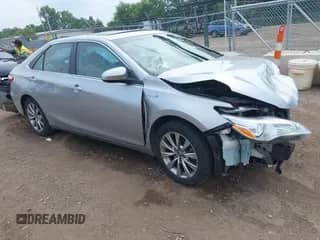 2016 Toyota Camry LE z VIN 4T1BD1FK1GU178915, wystawiony jako IAAI lot #42818121 z przebiegiem 199 495 mil mil oraz . Historia ofert i sprzedaży dostępna na DreamBid. Obrazek 1.