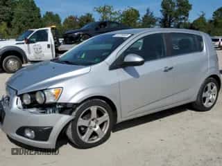 2016 Chevrolet Sonic LTZ с VIN 1G1JE6SB6G4152657, выставлен на аукционе Copart как лот 81278305 с пробегом 92 973 миль миль и Списание • Salvage title. История ставок и продаж доступна на DreamBid. Изображение 1.