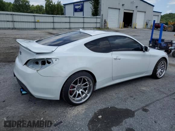 2013 Hyundai Genesis Coupe R-Spec с VIN KMHHU6KJ4DU105165, выставлен на аукционе Copart как лот 58621914 с пробегом 116 313 миль миль и Списание • Salvage title. История ставок и продаж доступна на DreamBid. Изображение 3.