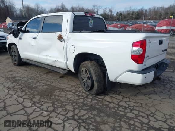 2019 Toyota Tundra SR5 с VIN 5TFAY5F13KX841010, выставлен на аукционе IAAI как лот 41297569 с пробегом 53 169 миль миль и . История ставок и продаж доступна на DreamBid. Изображение 3.