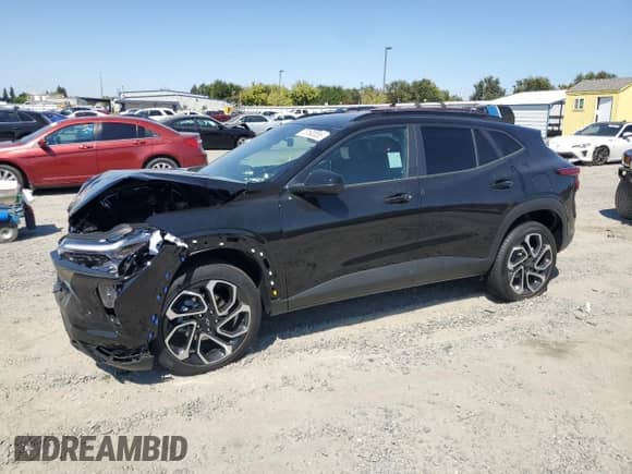 2025 Chevrolet Trax 2RS with VIN KL77LJEP8SC265829, listed as a Copart auction lot 70192055 with 3,404 mi miles and Salvage title. Bid and sale history available at DreamBid. Image 1.