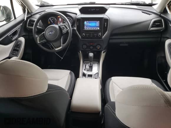 2022 Subaru Forester z VIN JF2SKAAC5NH492780, wystawiony jako Copart lot #53830595 z przebiegiem 50 633 mil mil oraz Szkoda całkowita • Salvage title. Historia ofert i sprzedaży dostępna na DreamBid. Obrazek 8.