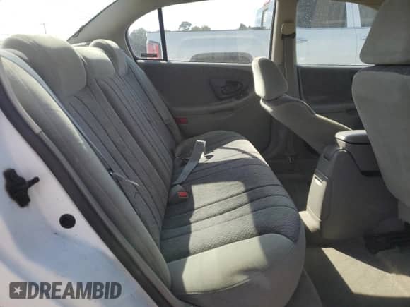 2000 Chevrolet Malibu с VIN 1G1ND52J0Y6319896, выставлен на аукционе Copart как лот 81720875 с пробегом 72 991 миль миль и Списание • Salvage title. История ставок и продаж доступна на DreamBid. Изображение 10.